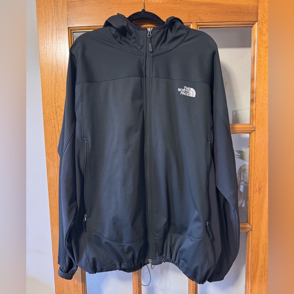 The North Face Men's Windstopper Jacket in Black